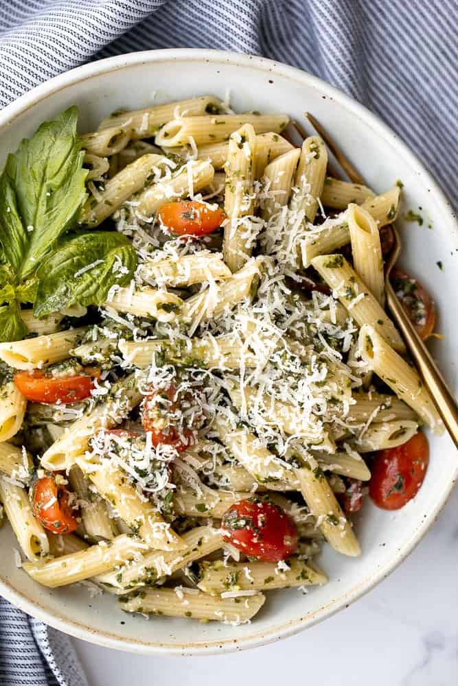 Pasta pesto